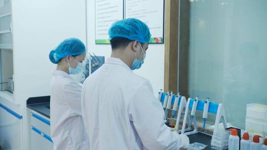食品安全检测 -实验室人员视频素材模板下载