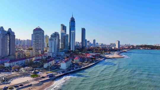 航拍山东烟台滨海城市建筑海岸线风光全景