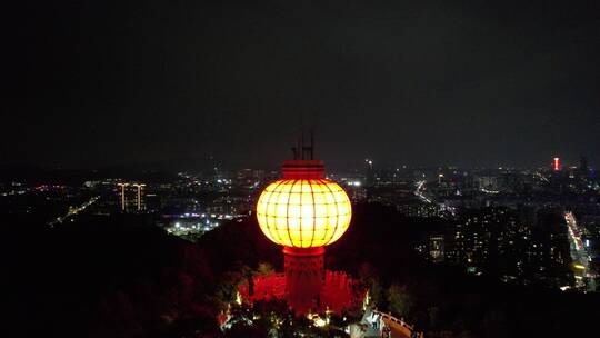 东莞黄旗山山顶灯笼夜景航拍视频素材模板下载