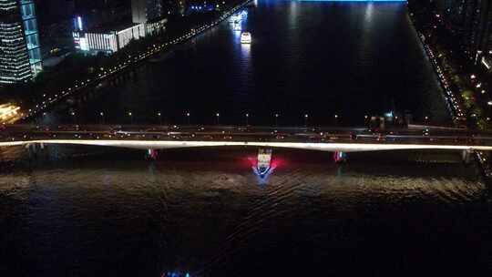 广州珠江的江湾大桥航拍