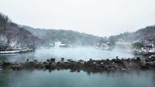 航拍南京浦口珍珠泉冬天的雪景4K高清