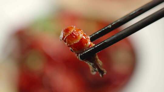 麻辣小龙虾虾肉夜宵中国美食美味特写视频素材模板下载
