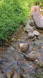 山间小溪流水声