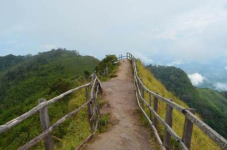 西雅图塔 弦乐 恢弘 政论专题 国庆晚