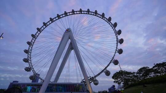 深圳欢乐港湾湾区之光摩天轮转动延时D