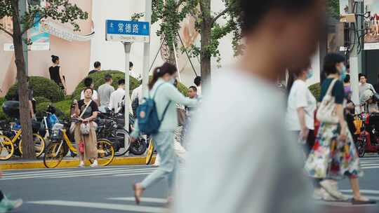 都市车流人流城市生活