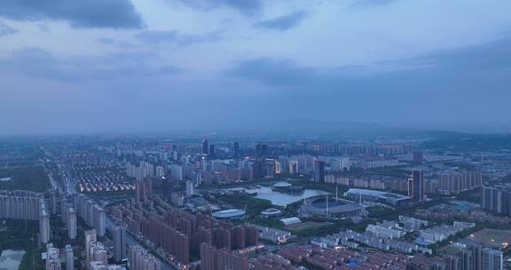 4k城市洛阳河流航拍蓝调时刻城市夜景