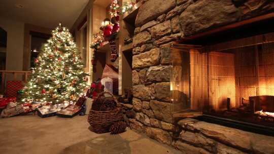 装饰圣诞树 圣诞节装饰 壁炉 新年视频素材模板下载