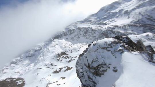 雪山fpv航拍