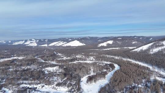 航拍漠河林海雪原河湾