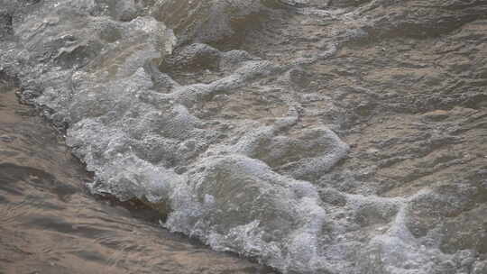 河流 流水 水面 奔流 江河 波涛 波浪翻滚