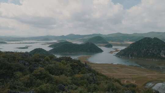航拍 宣传片 自然 高原湖泊  湿地风景