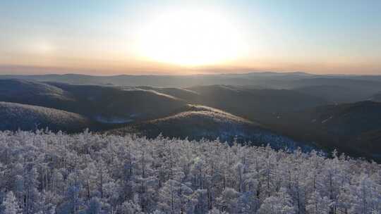 大兴安岭林海雪原寒冬夕阳雪景