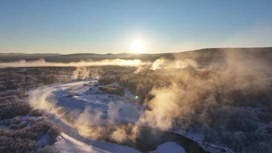 航拍大兴安岭林海雪原湿地风光雪柳雾气升腾