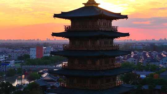 航拍上海宝山寺 金色寺庙