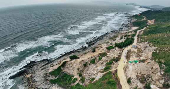 海岸礁石海浪航拍惠州黑排角惠东