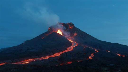 夏威夷火山熔岩震撼自然力量视频