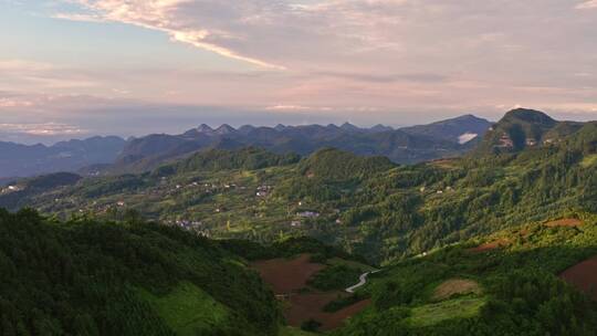 4k航拍山村晚霞