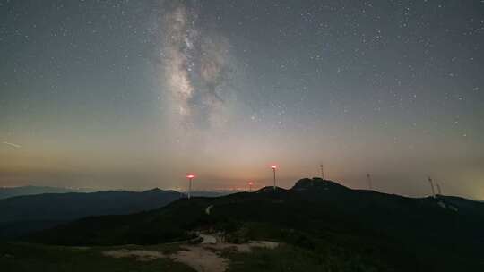 湖北二妹山星空延时