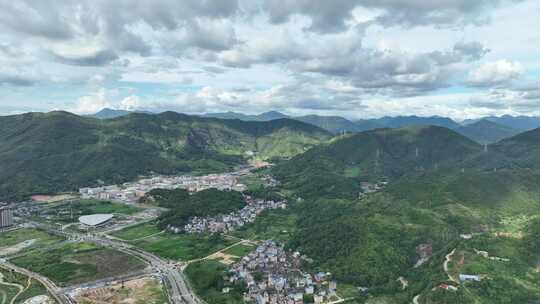 航拍福建宁德福安廉村村落风光