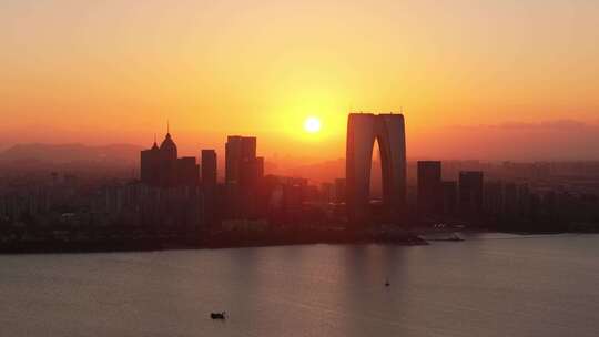 苏州航拍工业园区金鸡湖日落大景