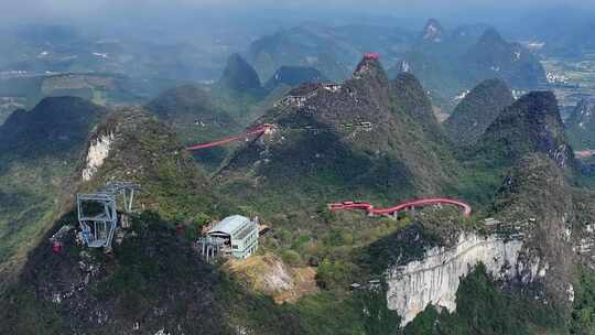 空中俯瞰阳朔如意峰景区壮美山脉