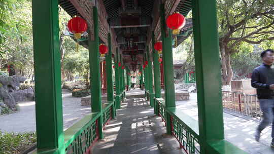 中式园林建筑廊亭