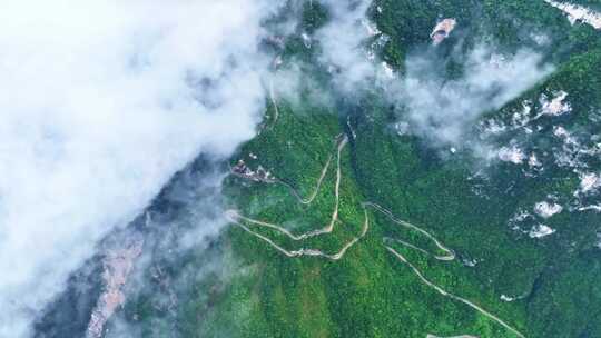 航拍重庆巫山下庄天路