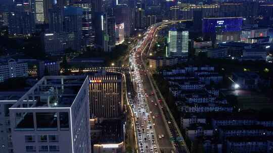 城市高楼与车流夜景俯瞰 杭州夜景