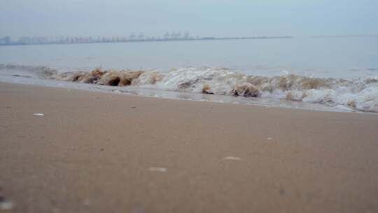 海滩波浪