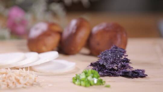 香菇肉馅紫菜虾皮小葱馄饨原料 (3)