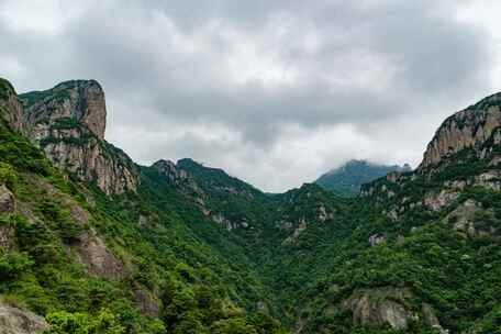 浙江温州雁荡山风光灵岩方洞风景延时