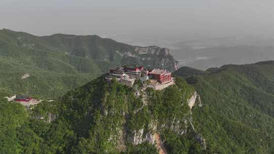 河南焦作云台红石峡瀑布茱萸峰山峰景区航拍