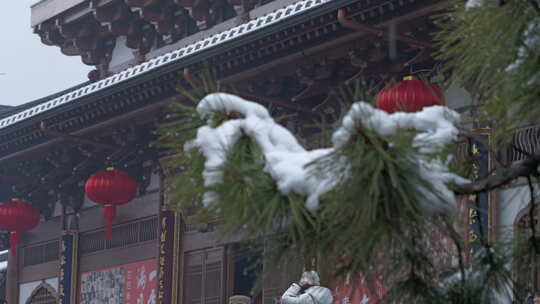 杭州径山寺中式古建筑寺庙雪景