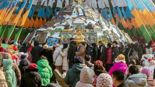 沈阳实胜寺皇寺祭拜祈祷祈福新年尼玛堆香炉视频素材模板下载