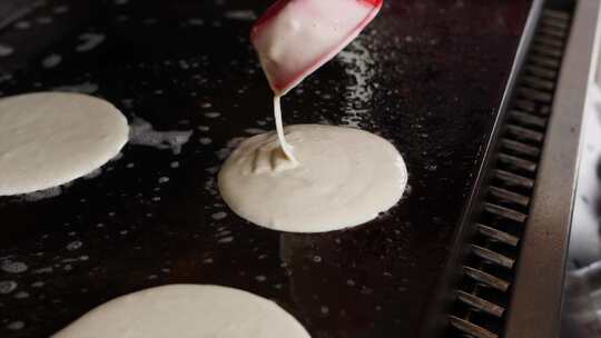 烹饪、煎饼、浇注、面糊