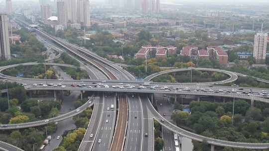 天津城市街道立交高架交通行驶路况