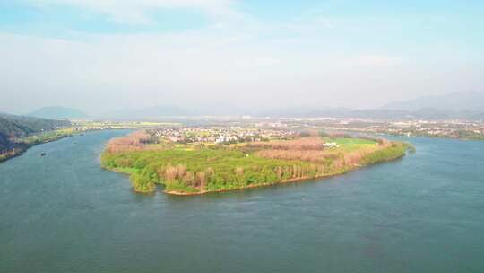 杭州富阳桐洲岛春天风景航拍