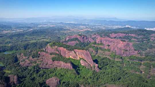 航拍韶关丹霞地貌丹霞山阳元峰长老峰景区