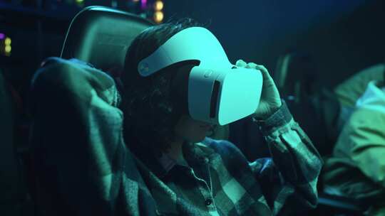 玩家、玩家、VR耳机、游戏室
