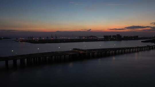 深圳广深沿江高速前海收费站夕阳前进左环绕