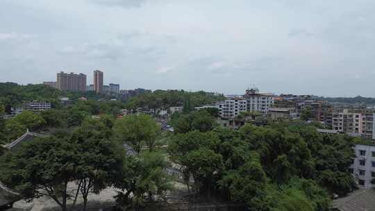 自贡市富顺县沱江边沙湾小学旁的古刹