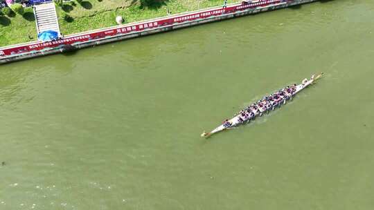 龙舟比赛空中俯拍画面