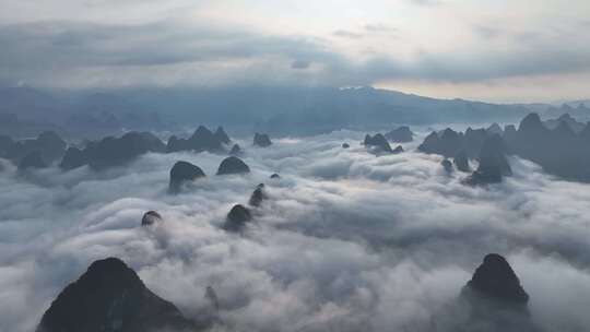 桂林漓江风光 烟雨漓江