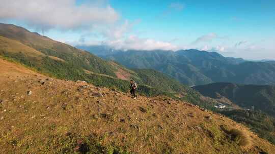 登山徙步背包客