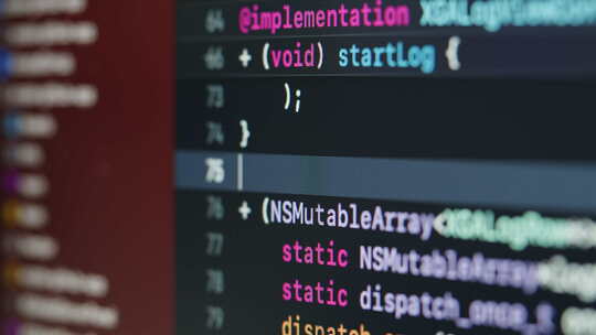 编码用户体验UI脚本文本在屏幕上HTML5在编辑器网站开发特写宏