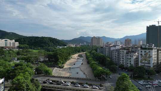 广东云浮风光云浮南山河