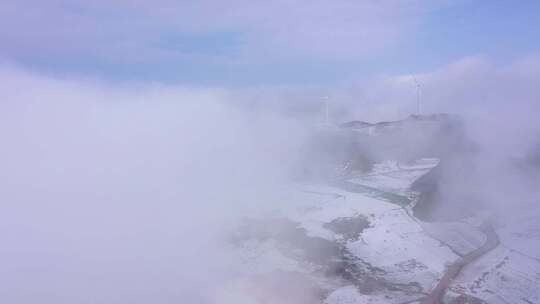 雪山云海风车航拍