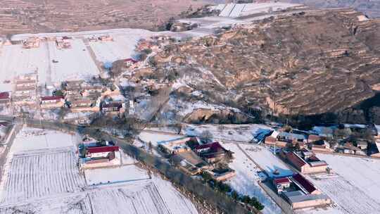 黄土高原雪后村庄视频素材模板下载