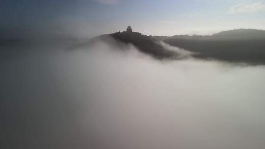 Burg Nideggen im Neb